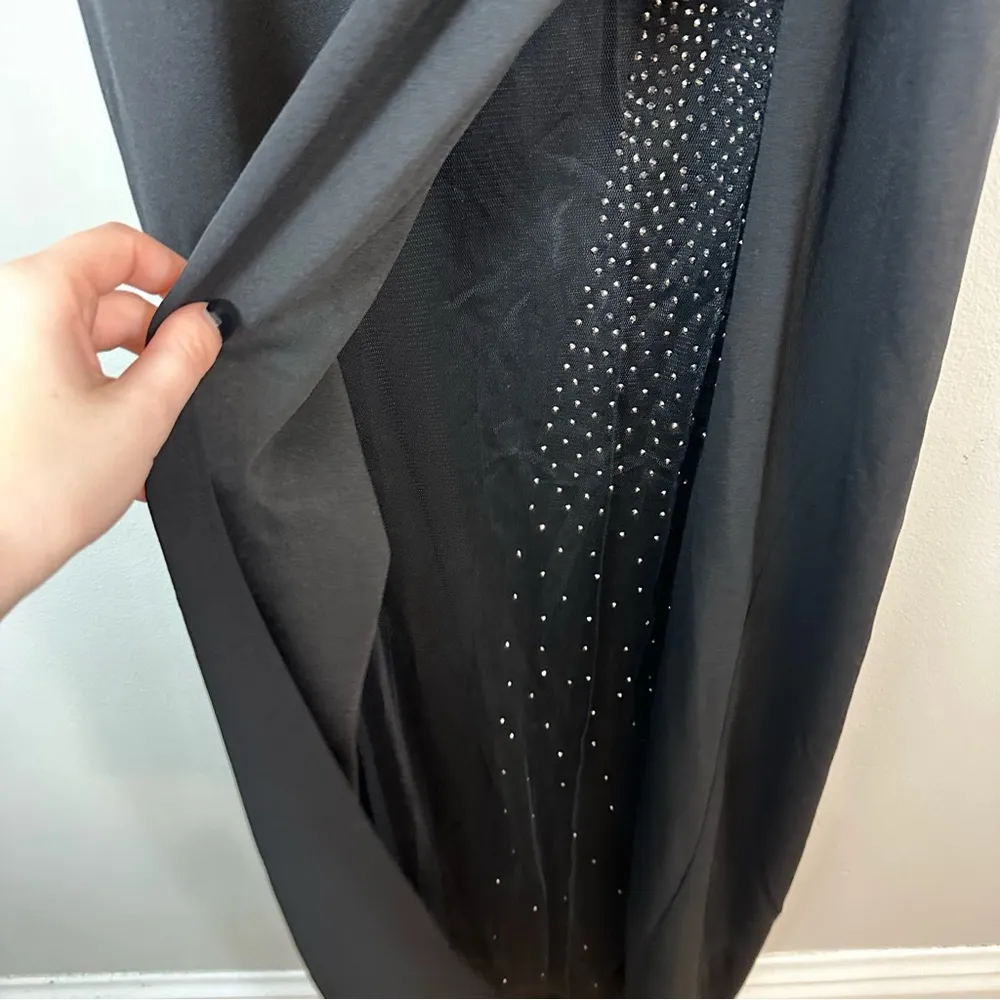 Windsor | Black Strapless Maxi Dress Gown with Sequin Peekaboo on Slit Large - Image 5