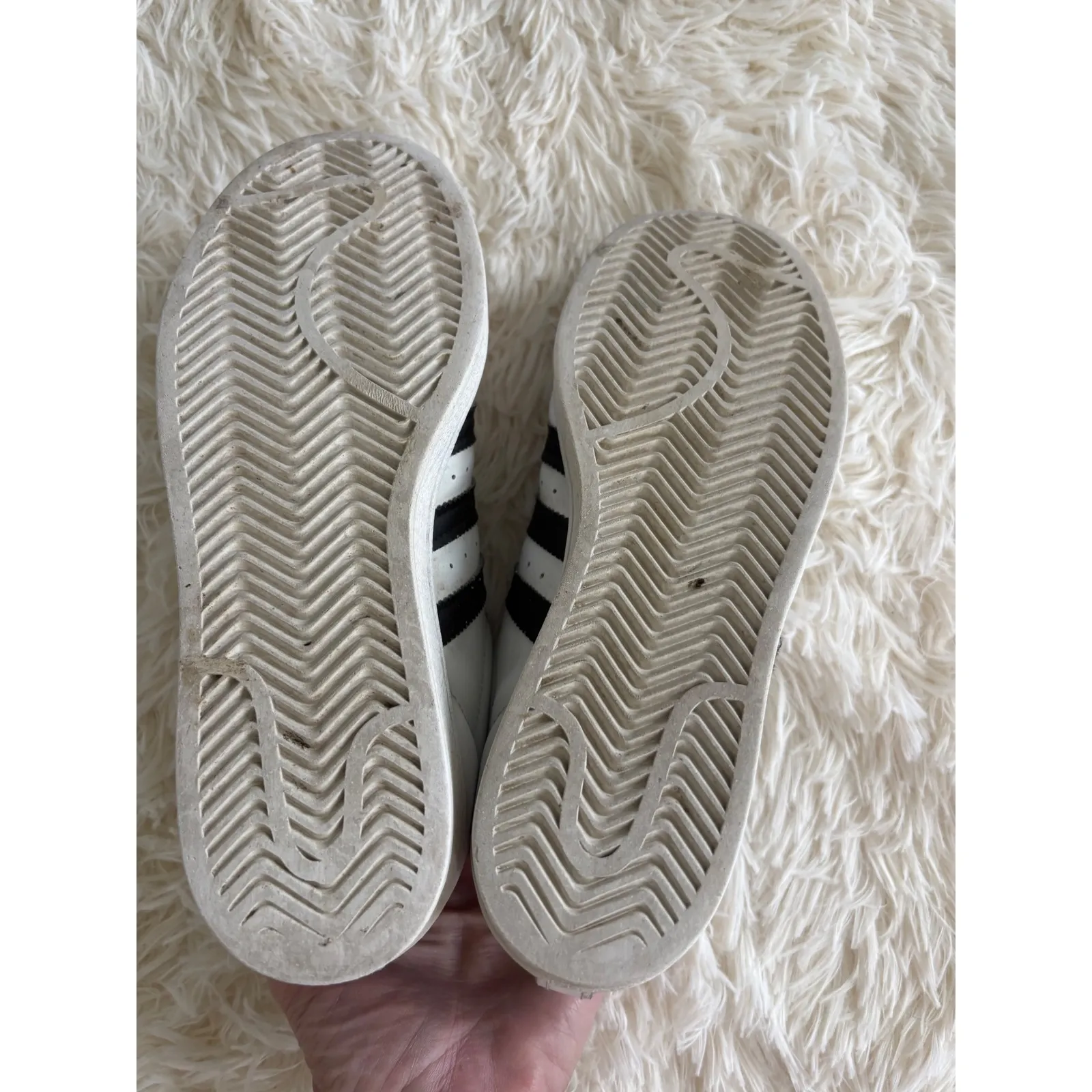 Adidas Superstar White Black Stripe Sneakers Casual Comfort Athleisure‎ Shoes - Image 7