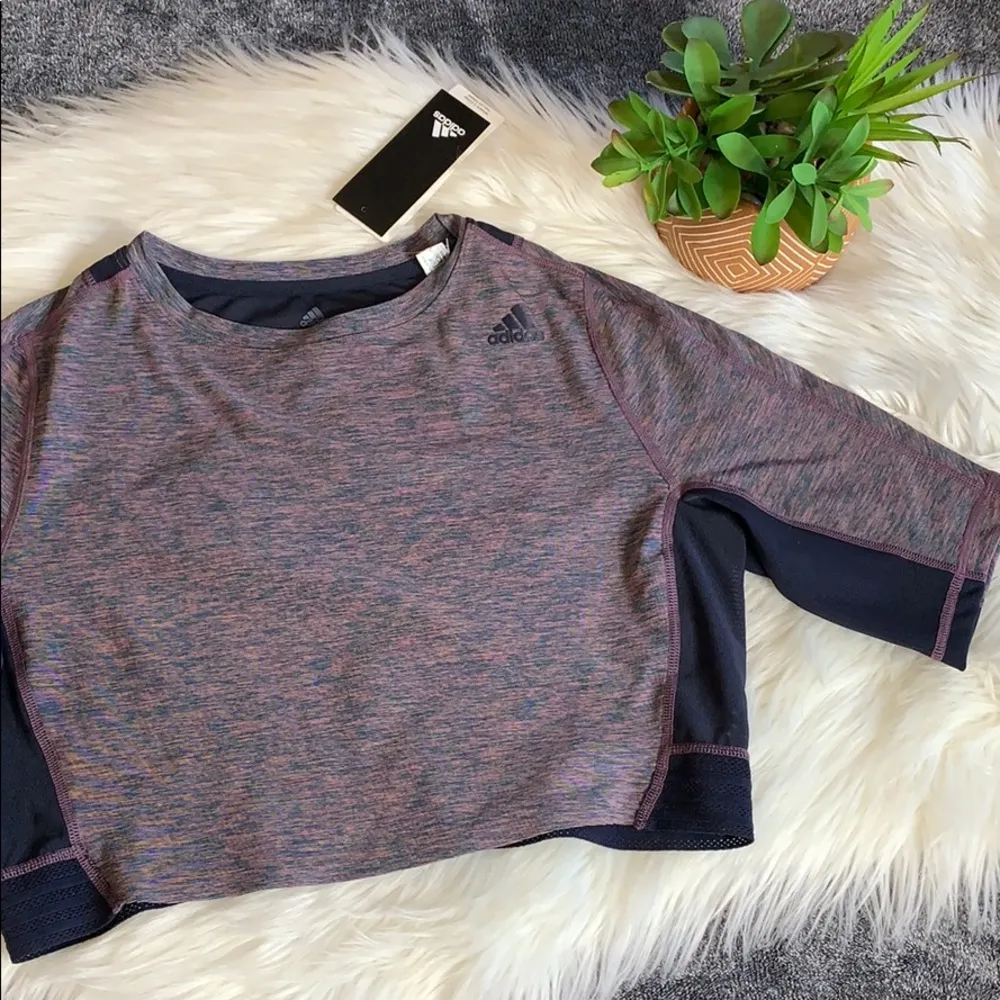 nwt //adidas space dye athletic mesh back crop top - Image 98