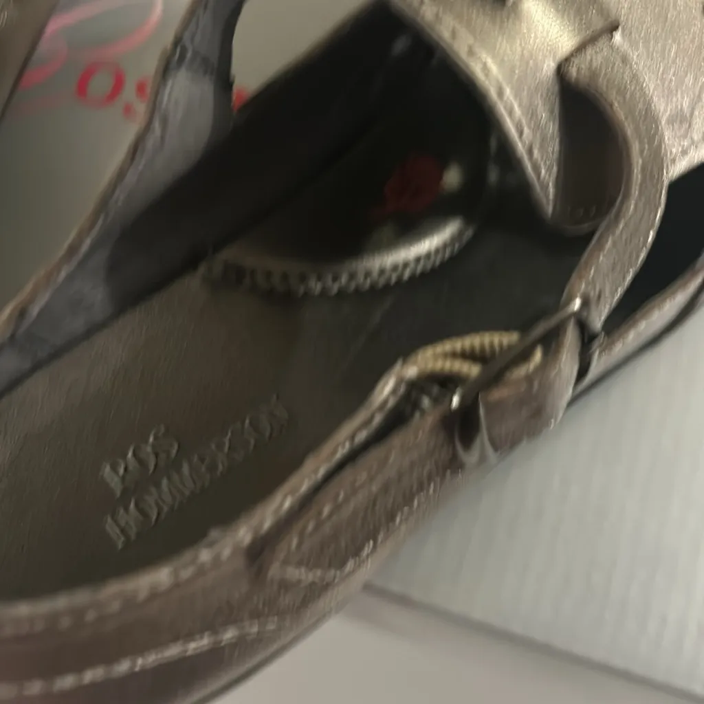 Ros Hommerson Silver perforated Mary Jane metallic Cameo Loafers size 8 Narrow Gray - Image 7