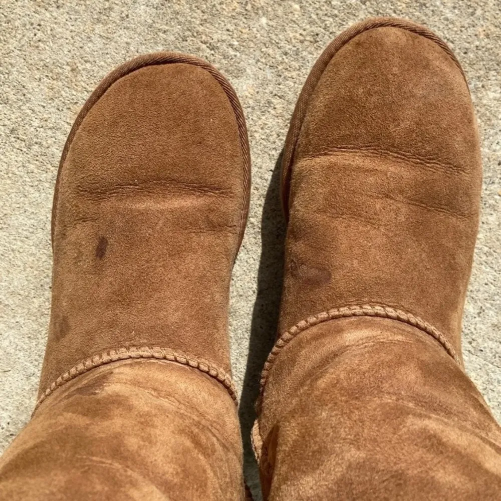 UGG  Chesnut Bailey Bow Tall II Boots - Image 7