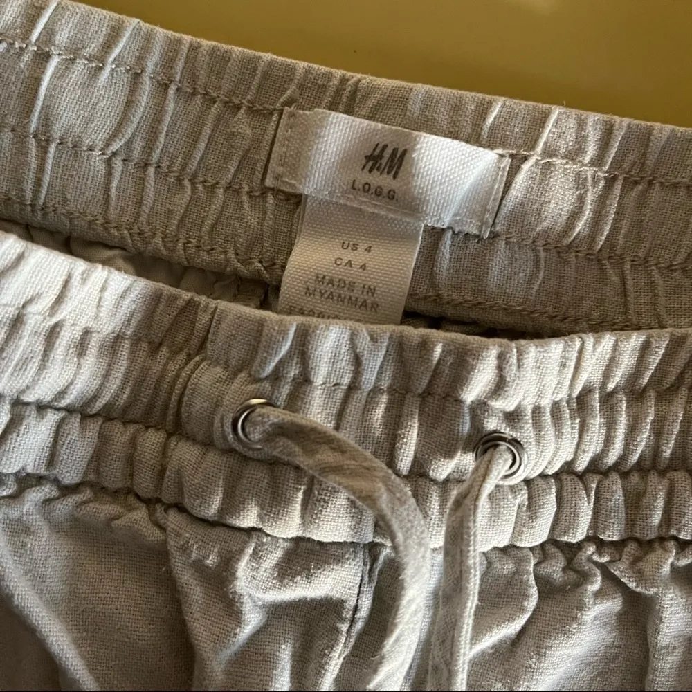 Khaki pull-on shorts - Image 5