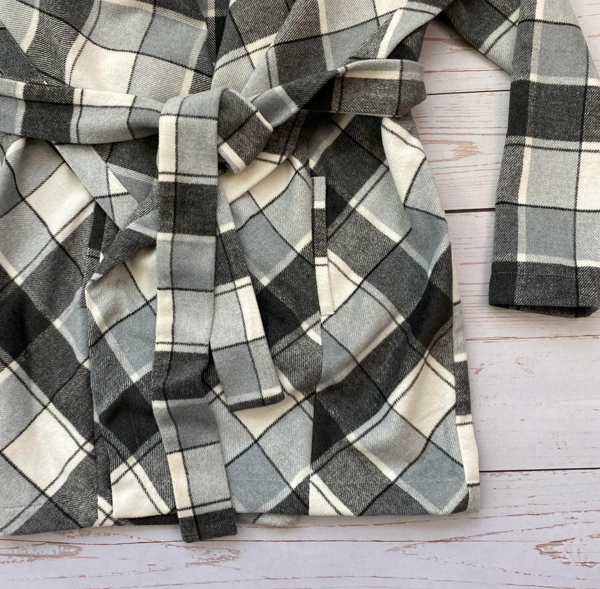 - Women’s Plaid “Check It Twice” Coat - Image 4
