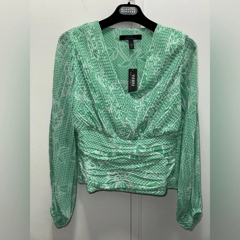 NWT $130 WHBM Long Sleeve Pleated Crepe Blouse Green Size 4 - Image 5