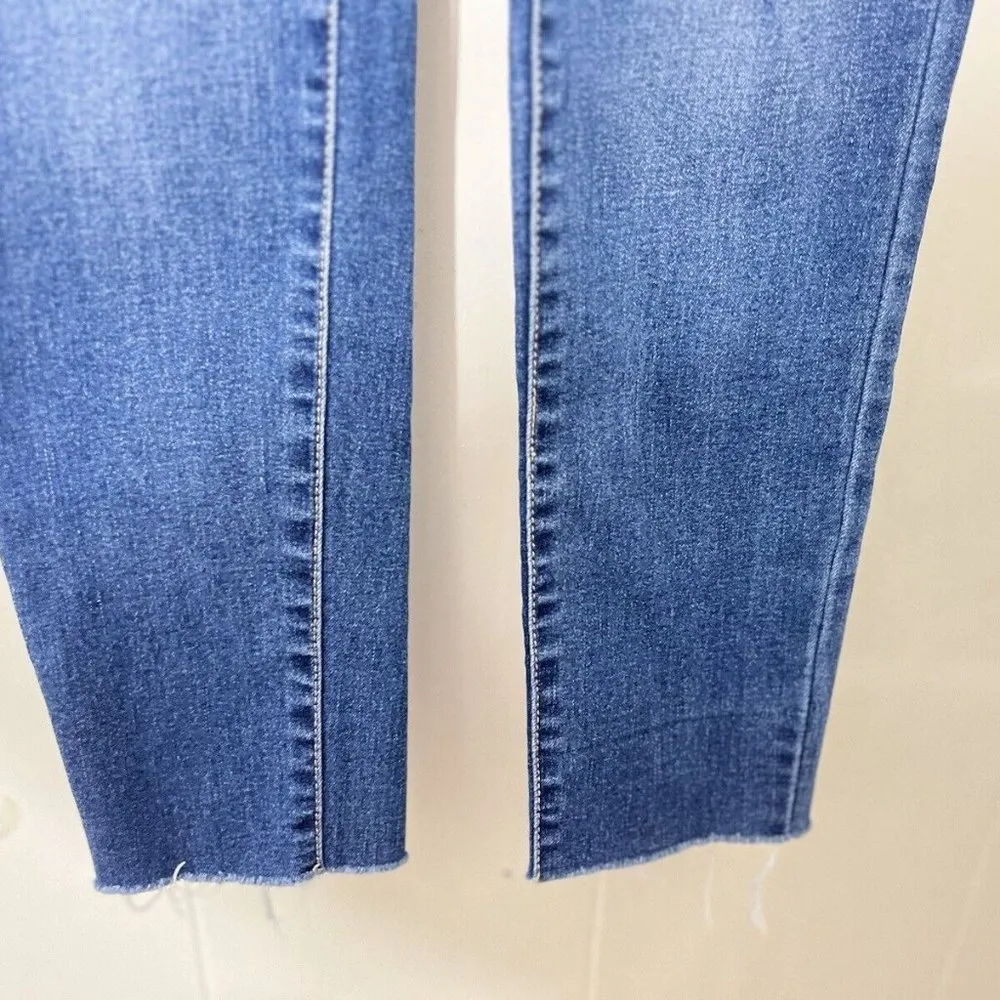 Harper Heritage Women's Blue Denim Mid Rise Skinny Leg Jeans Size 28 EUC - Image 3