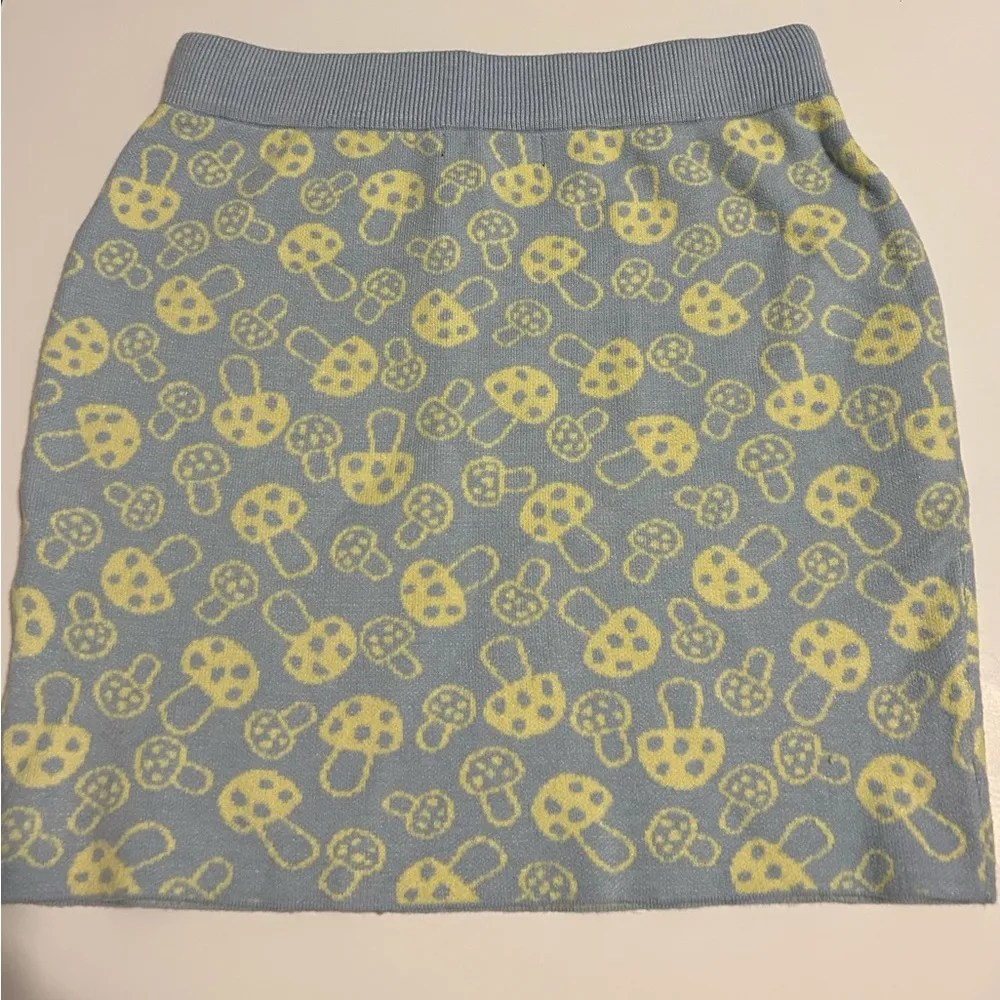 Motel blue and yellow mushroom print sweater mini skirt size small - Image 5