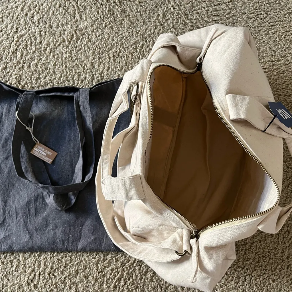 Visa Duffel Bag & Tote Bag Set - Image 2