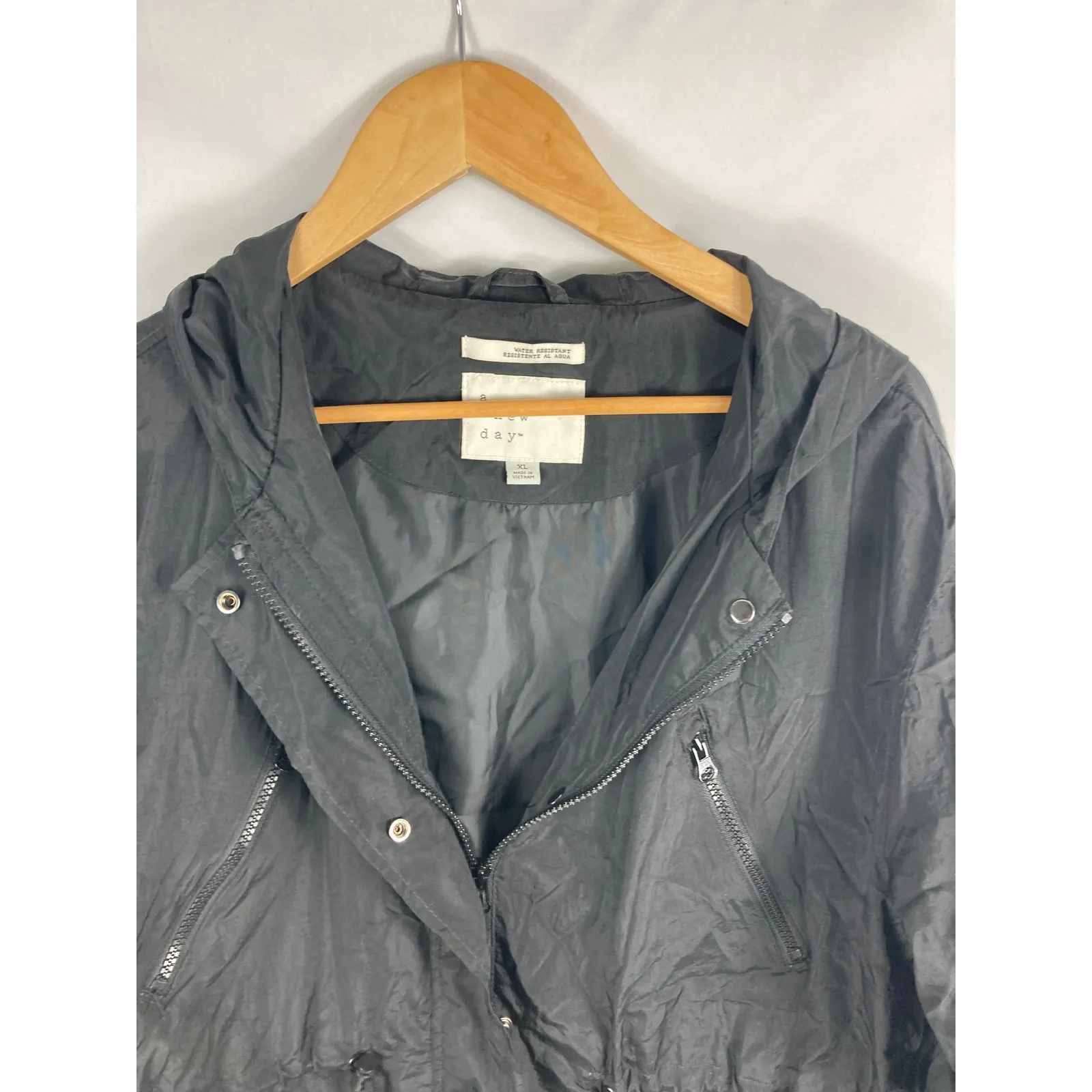 A New Day Water Resistant Jacket Size XL - Image 3