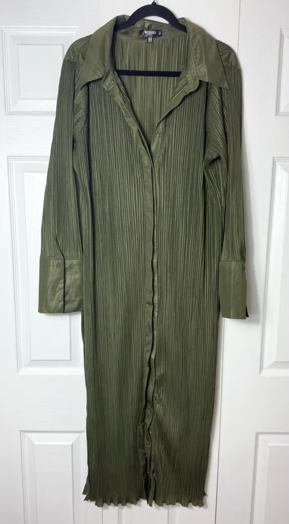 Missguided Olive Green Plissé Button Front Shirt Midi Dress Size 14 XL - Image 1