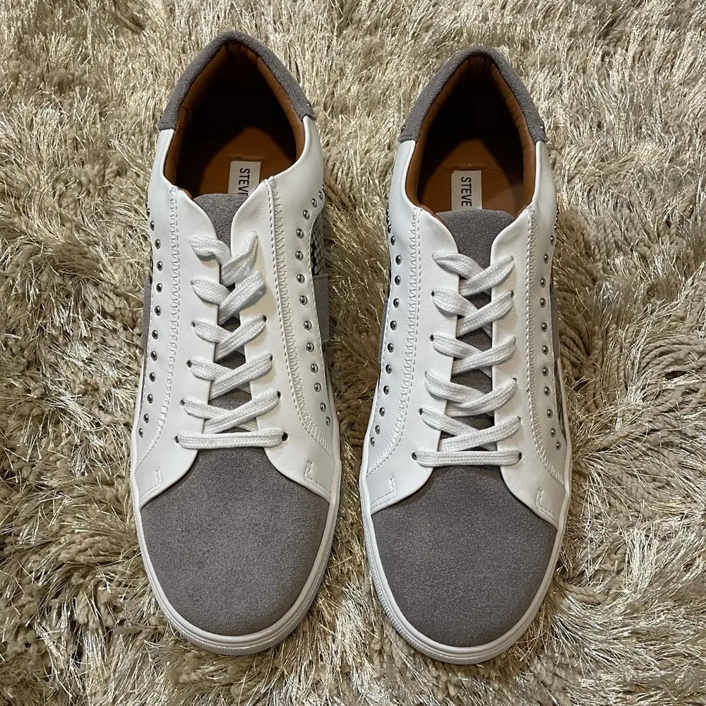 Steve Madden Annita Snake Print Studded Gray Suede Sneakers - Image 3