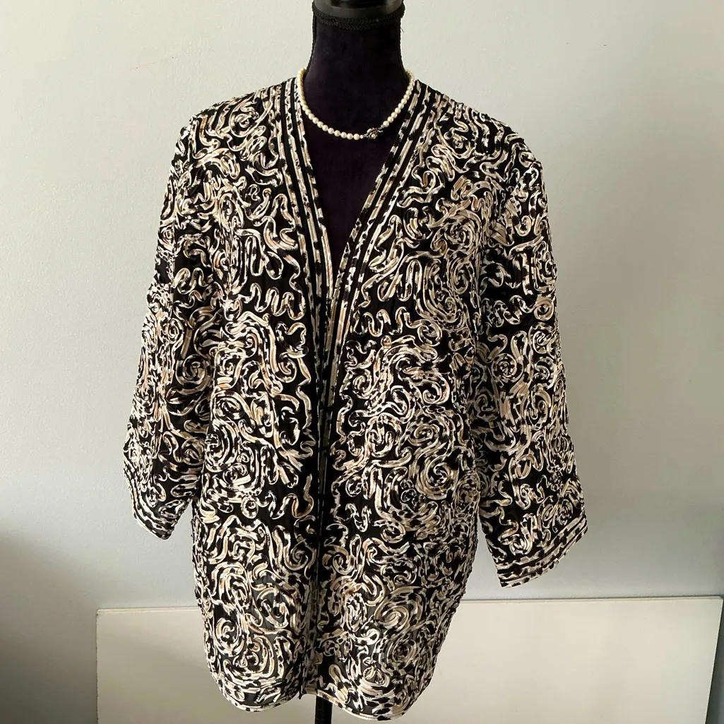 CHICO’S jacket VERY DRESSY💖💖 - Image 3