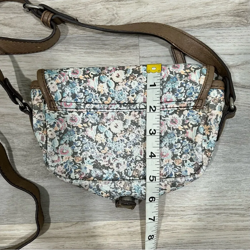 American Eagle Outfitters Small Floral Crossbody Purse Brown Faux Leather Bag - Image 4
