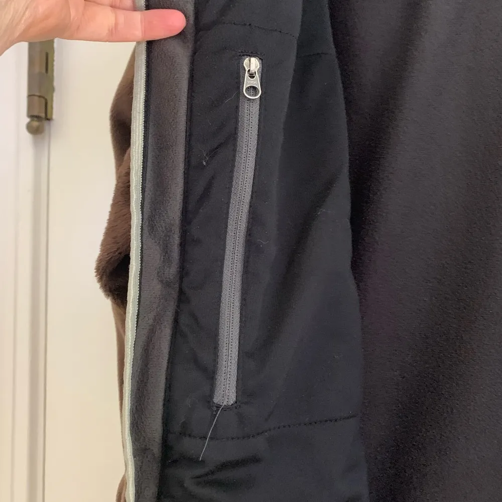 Mountain Hardwear Thermal Lined Jacket Brown Velour - Size Medium - Image 10