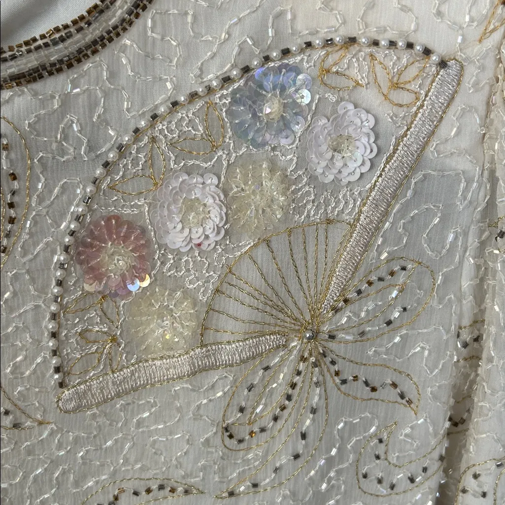 NWT Vintage Laurence Kazar Silk Sequin Beaded Ivory Fan Short Sleeve Top SMALL p - Image 5