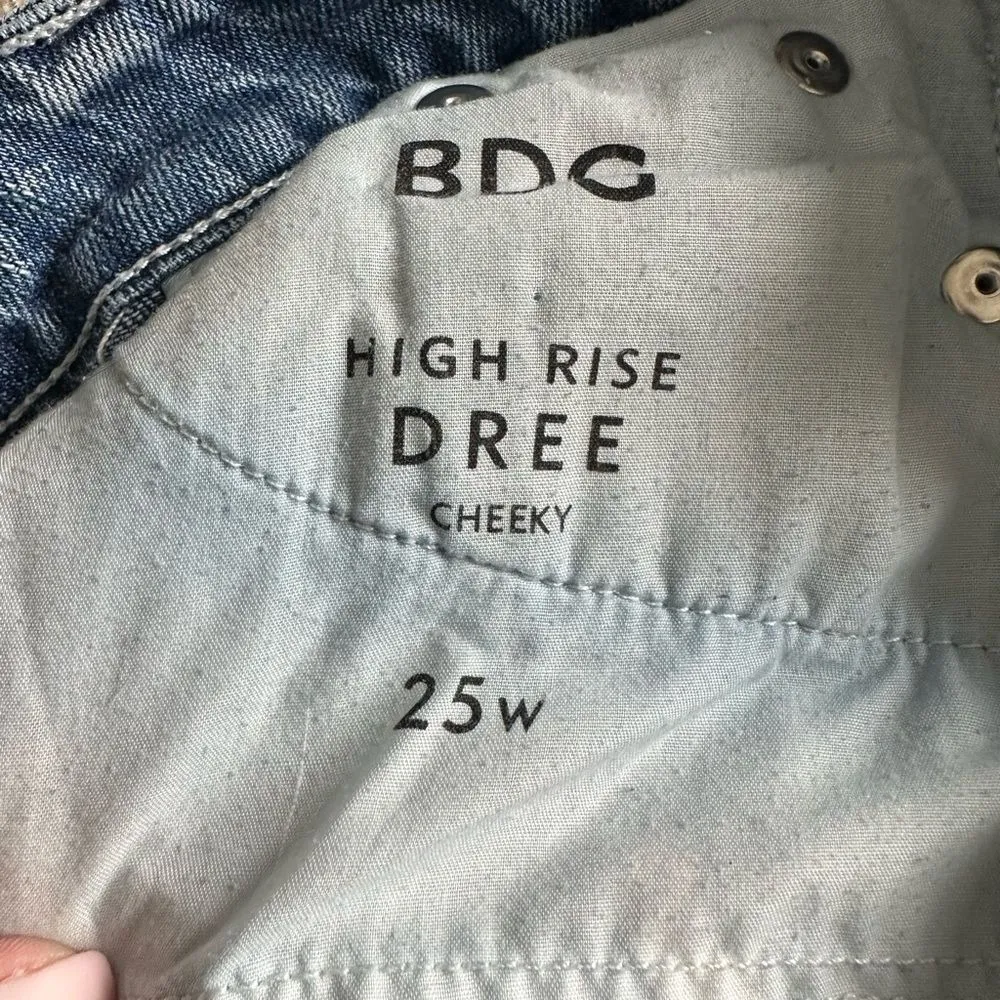 BDG Denim Shorts Women's High Waisted Frayed Hem Acid‎ Wash Blue Distressed - Image 4