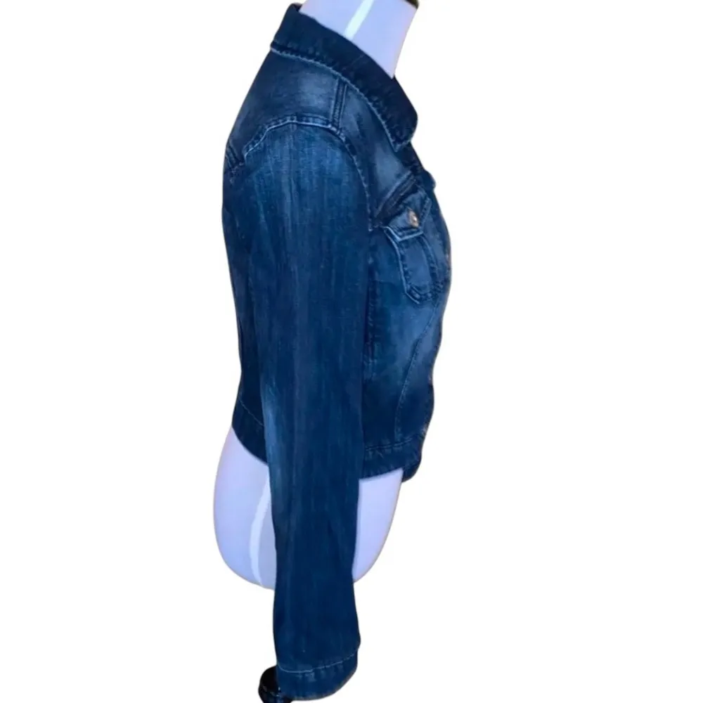 Denim Stretch Fitted faded Jacket Button Details - Image 4