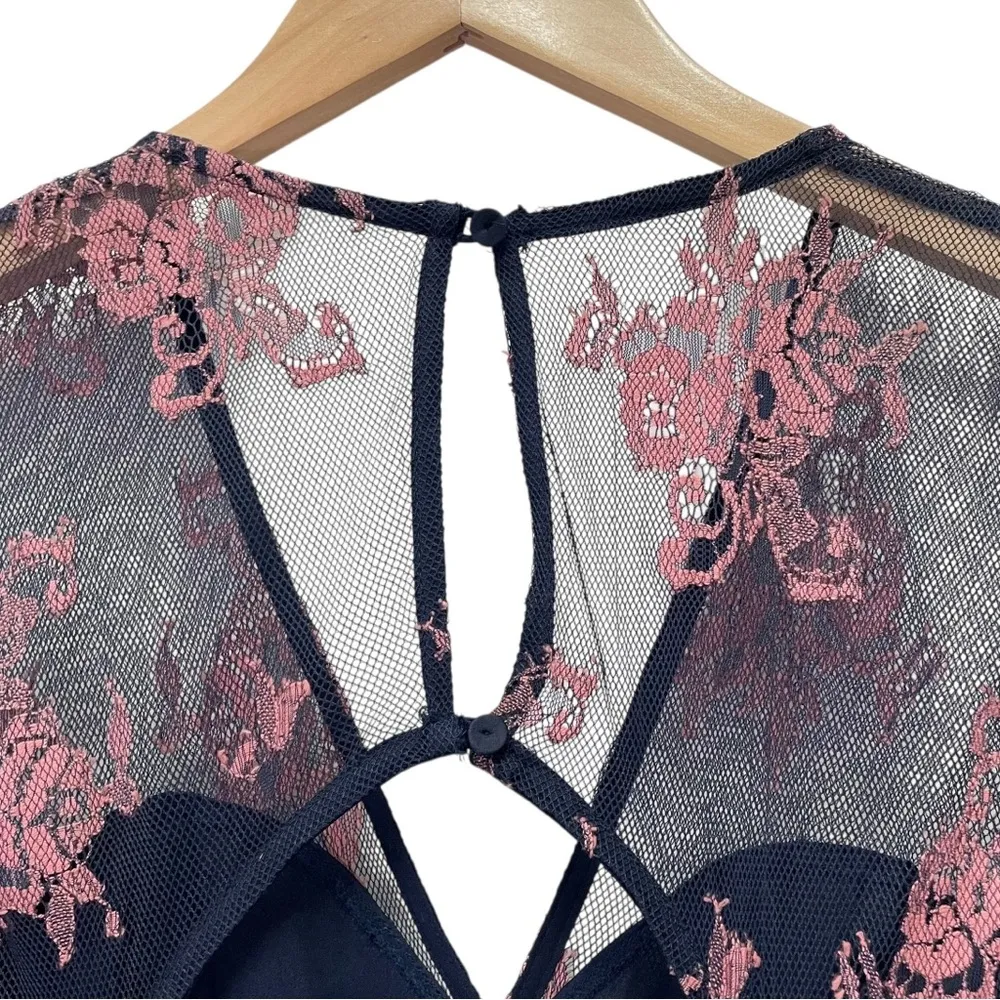 Lovers + Friends Shoreline Maxi Dress Navy Pink Lace Size Small Sheer Floral - Image 7