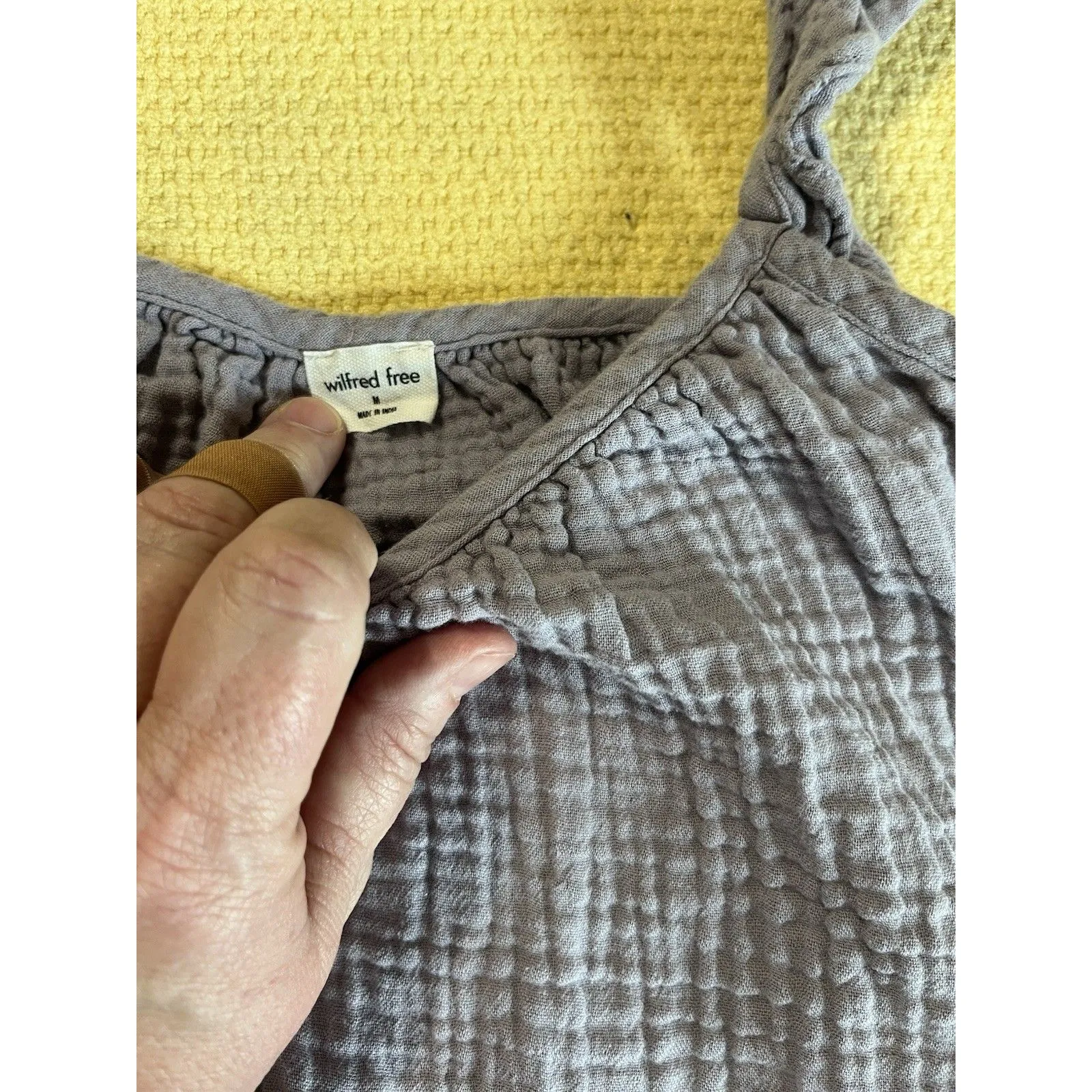 Wilfred Free Cotton Crinkle Tank Blouse Ruffle Straps Size M Purple Summer Beach - Image 5