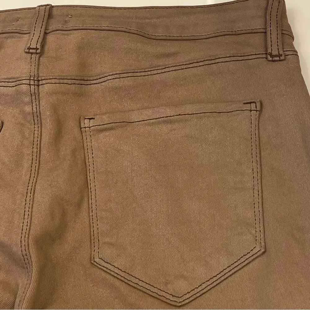 L’Agence Coated skinny Jeans in Rye (latte color) size 28 stretchy - Image 5