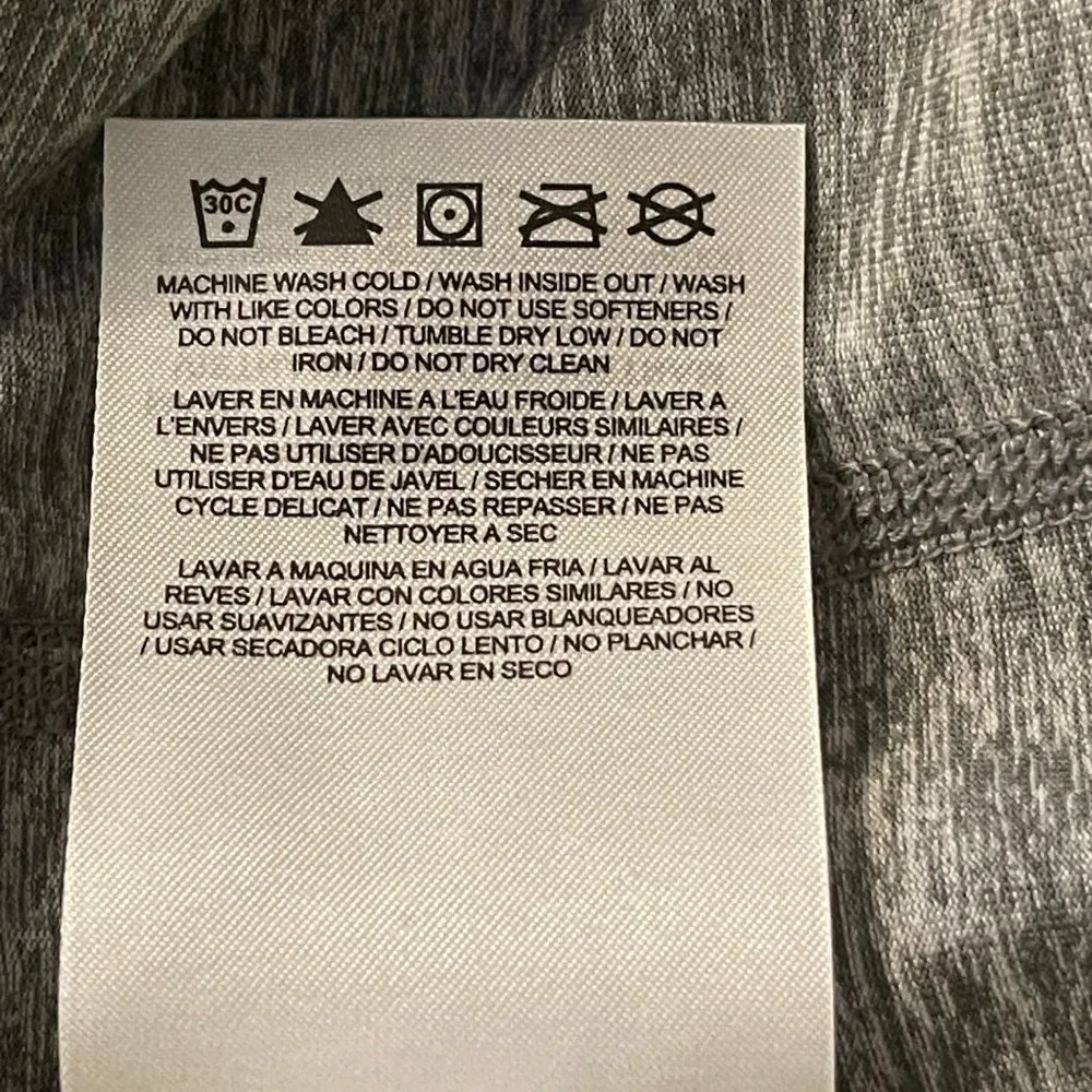 NWT Women's Dri-Fit UNI Panthers 1/4 Zip Long Sleeve Pullover Top Size M Medium - Image 8