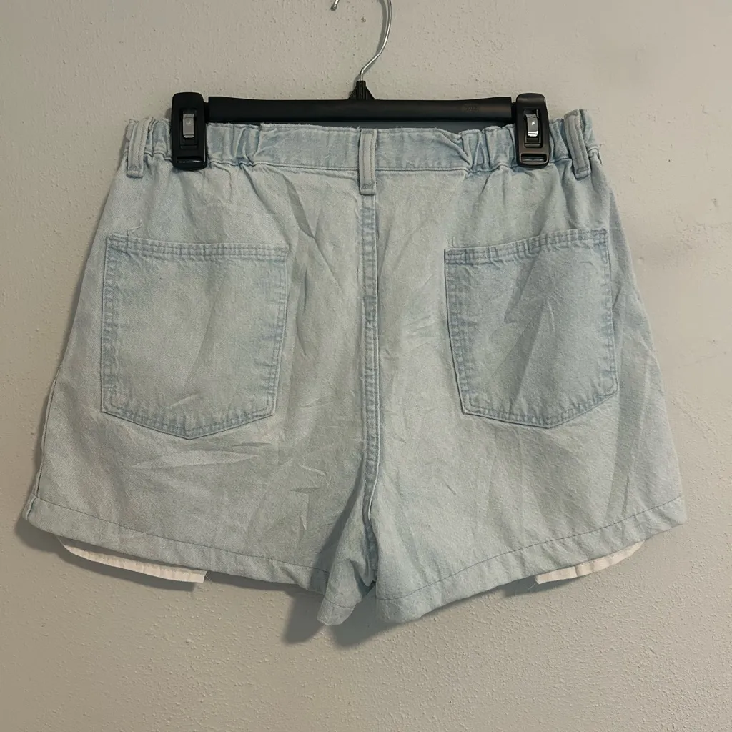 Urban Renewal Blue Cargo Shorts Relaxed Fit - Image 2