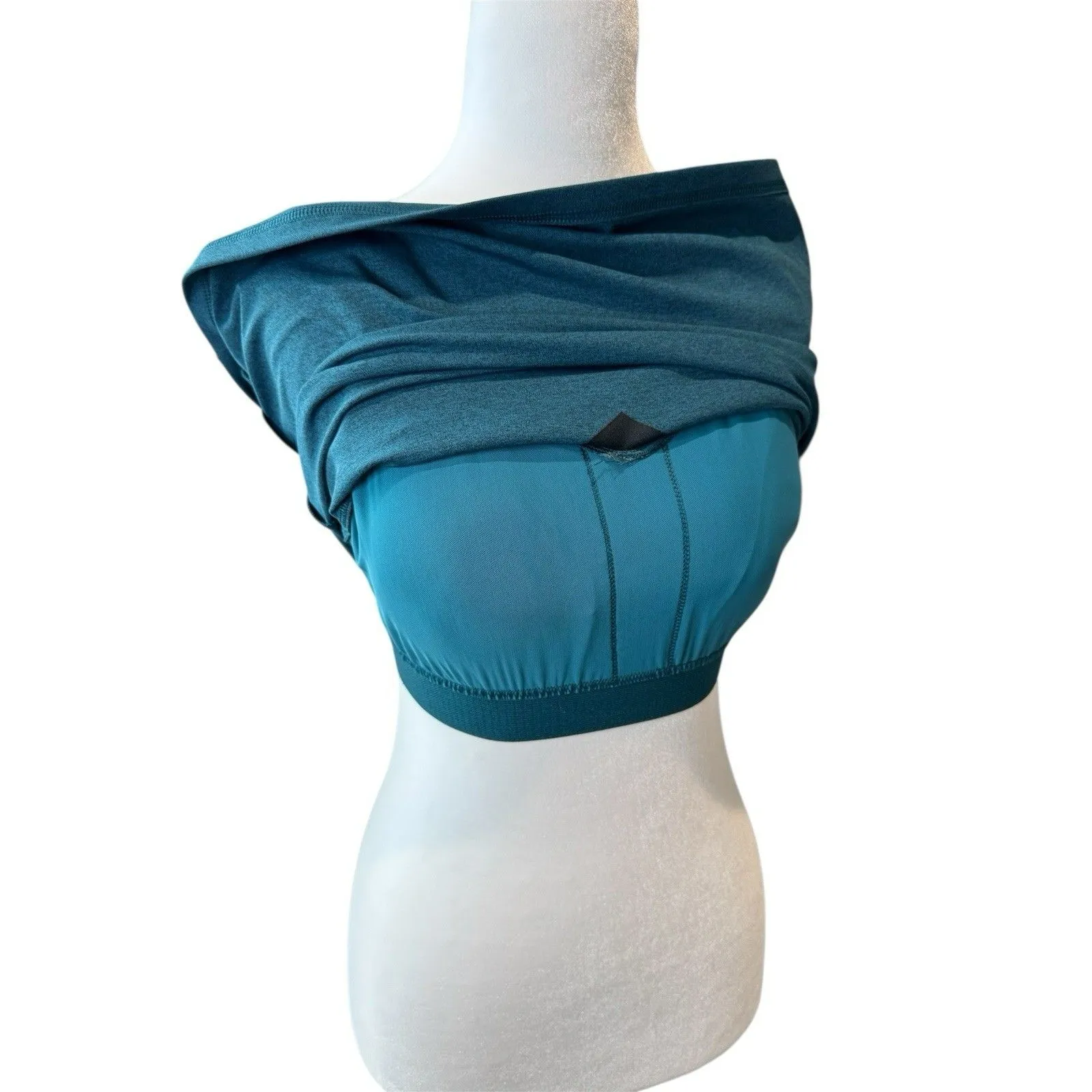 Tek Gear Workout Women Activewear Blue Tank Top S With Built-in Bra MSRP $24.99 - Image 5