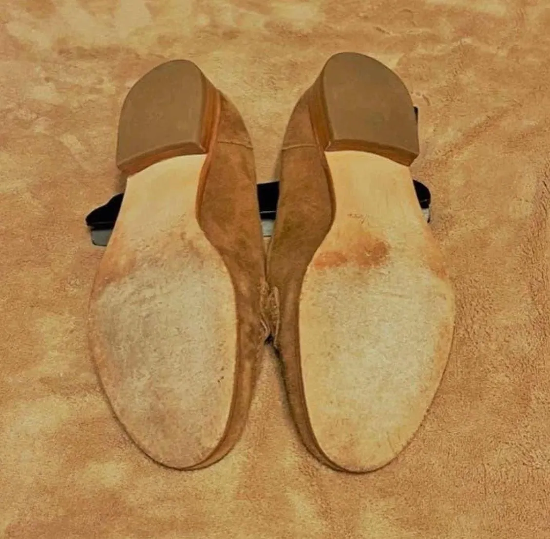 Brooks Brothers Women’s Leather Tassel Loafers - Image 5