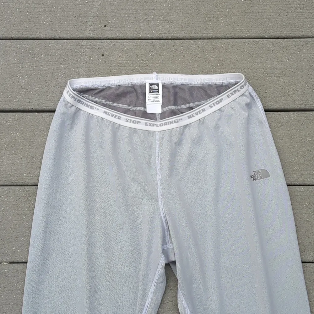 The North Face Flight Series Silver Thermal Leggings - Image 3