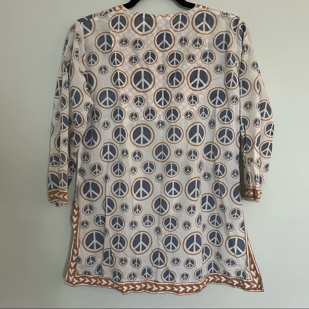 Gretchen Scott Peace Sign V Neck Cotton Tunic. Size Small - Image 3