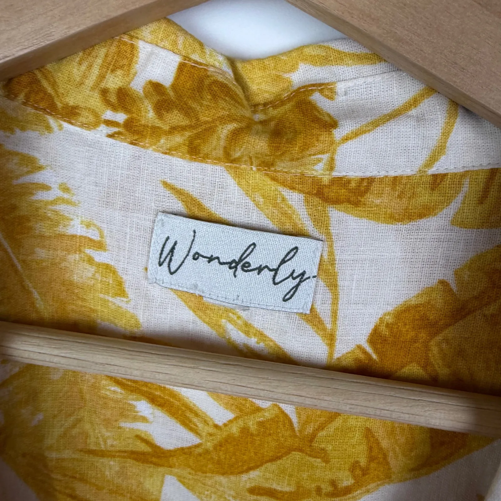 Wonderly Tropical Leaf Print Linen Blend Button Up Shirt Sz 2X/3X Yellow Resort - Image 4