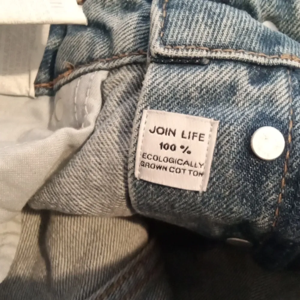 Zara Womens Busted Knees Distressed Slightly Baggie Button Fly Size 8 - Image 5