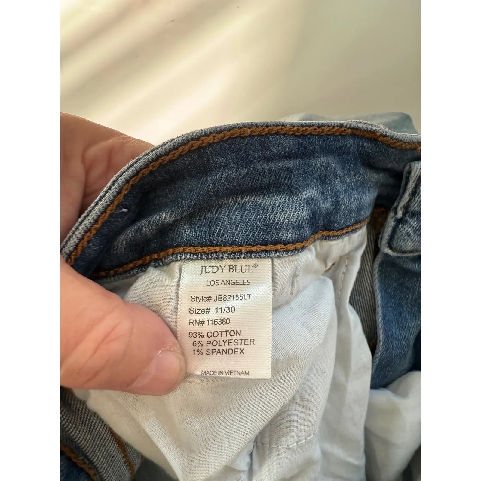 Judy Blue Distressed Boyfriend Fit Jeans Size 11/30 Light Wash | Western - Image 9