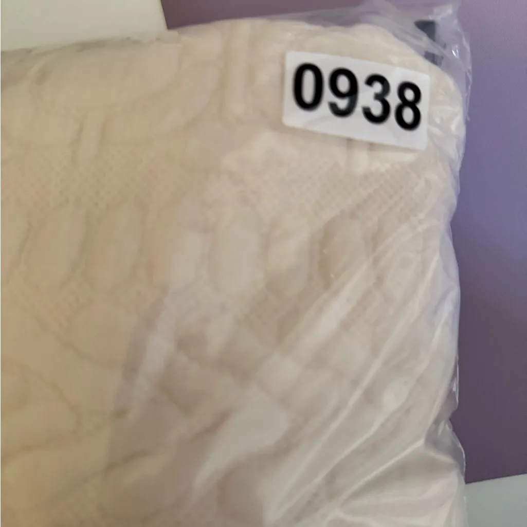 Find Me‎ Now Puff-Sleeved Pullover - Image 8