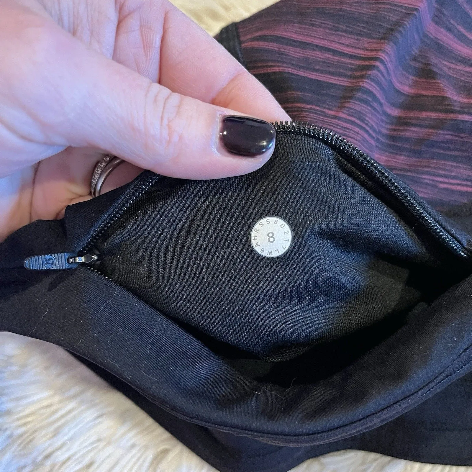 Lululemon Women’s 8 Leggings Run The Day Crop Active Pant 18.5’’ Inseam - Image 10