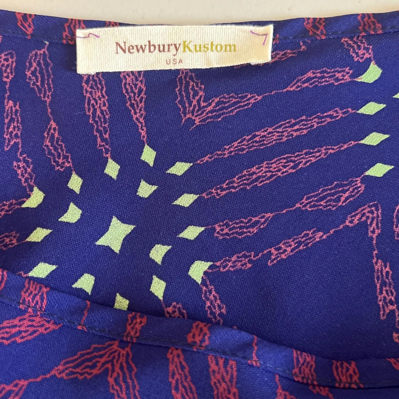 Newbury Kustom Asymmetrical One Sleeve Purple Print Dress Size Small - Image 6