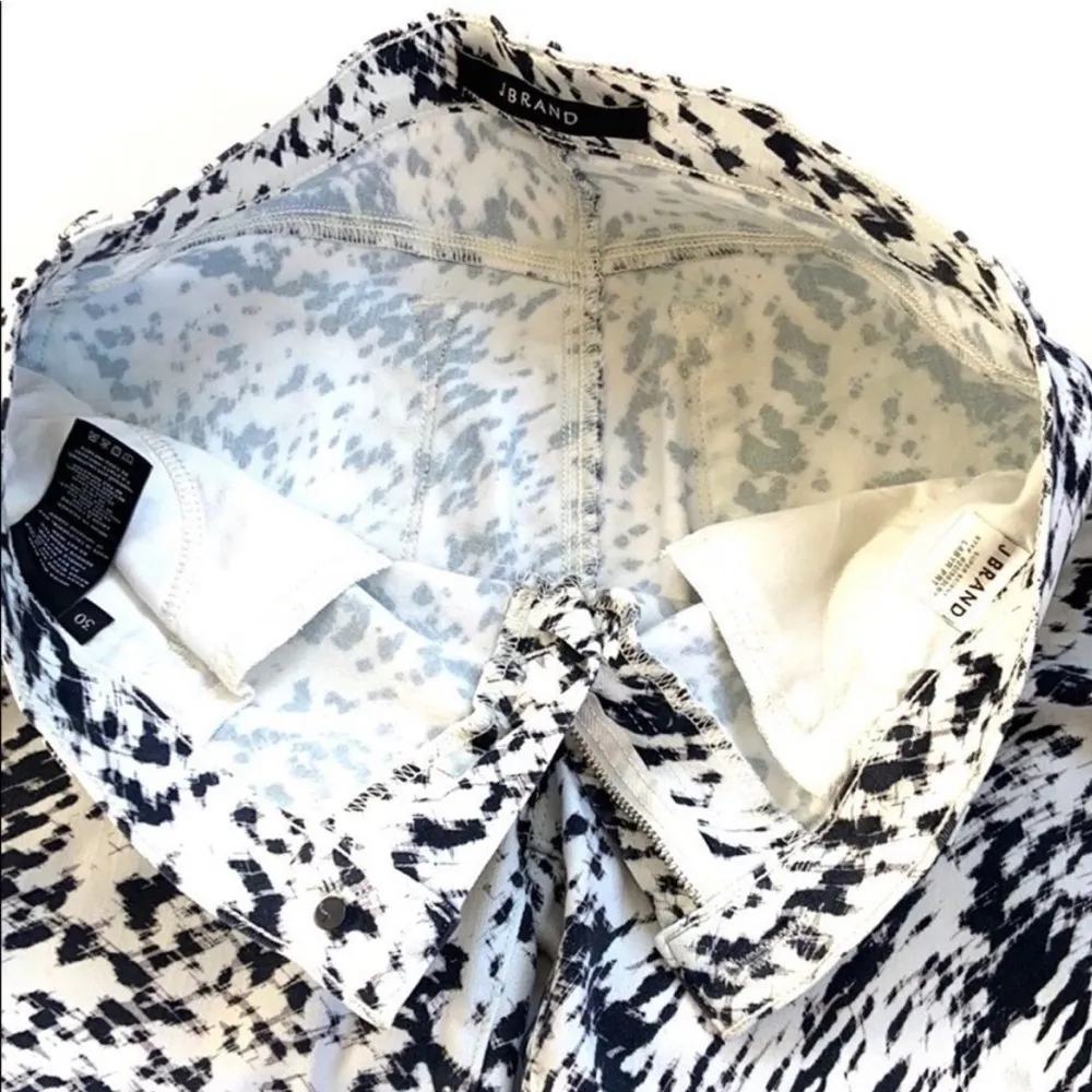 Euc J Brand skinny jeans - Image 4