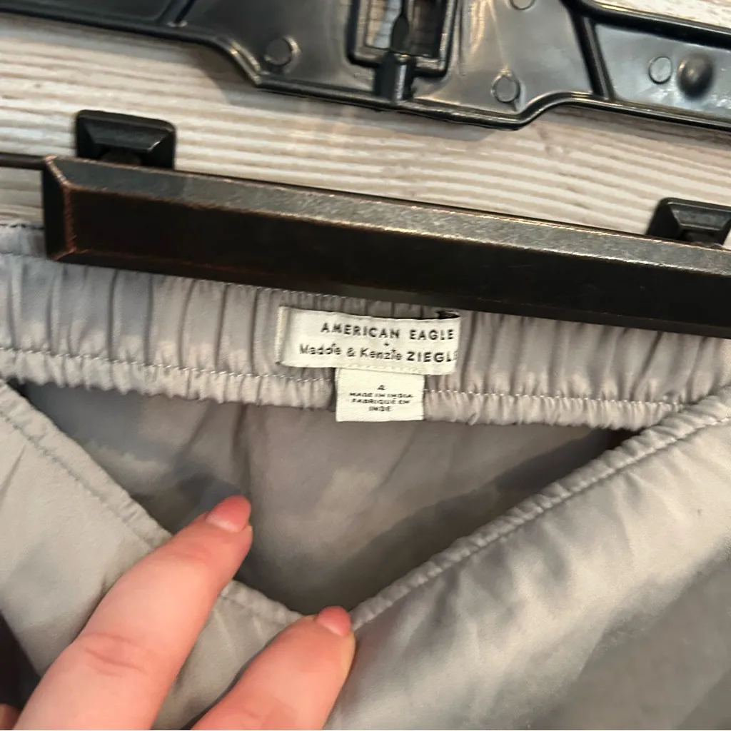 American Eagle Womens Size 4 Dove Gray AE x The Ziegler Sisters Midi Skirt - Image 5