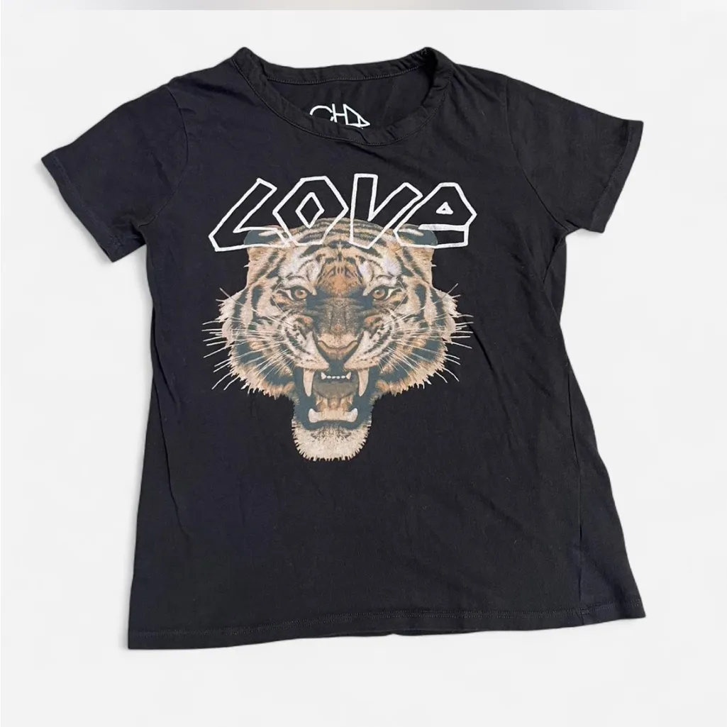Chaser Revolve Love Tiger baby tee XS - Image 2