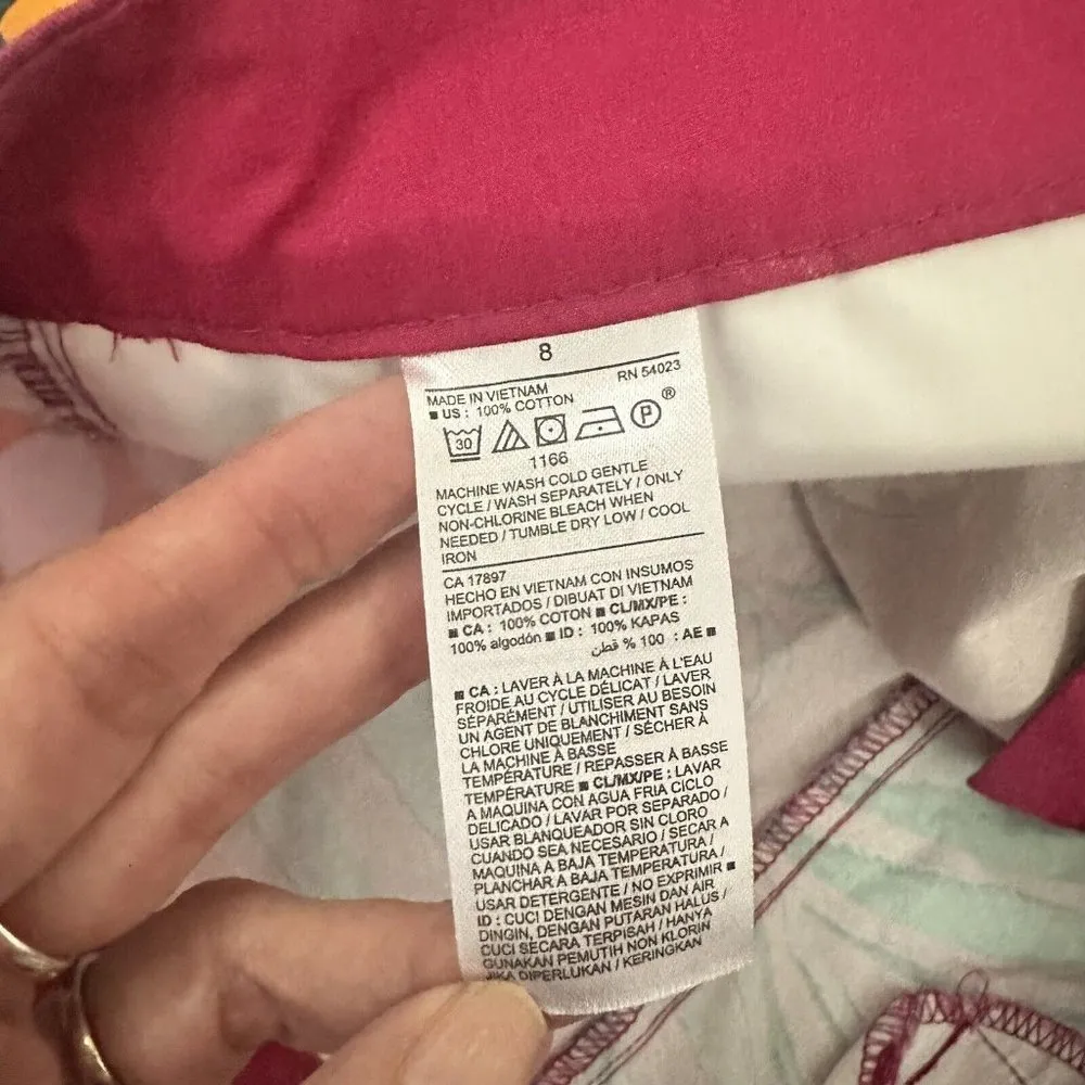 Old Navy Shorts Womens 8 Pink Tropical Floral Everyday Short Vacation Chino - Image 4