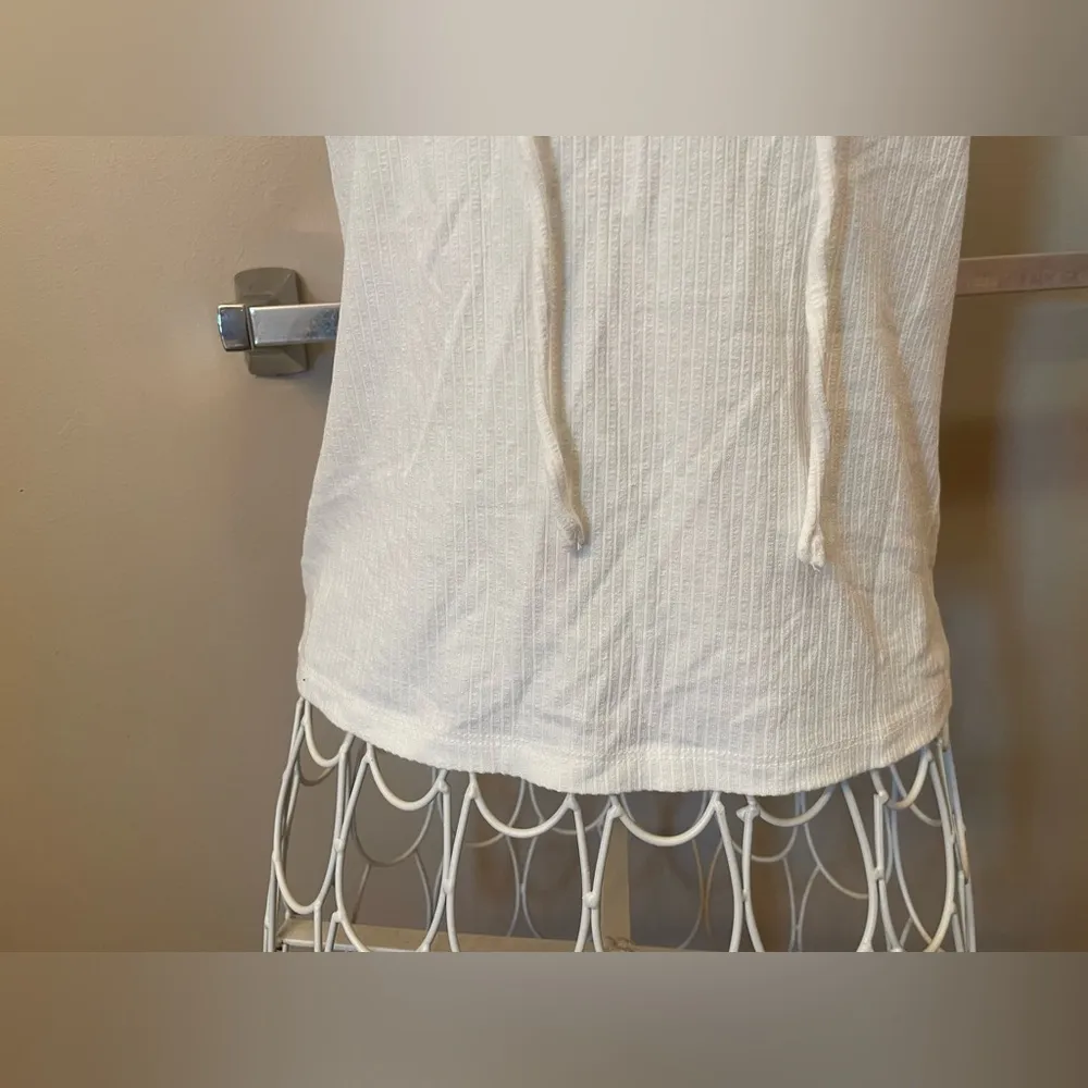 NWT Aeropostale Ribbed Criss-Cross String Tank Top - Image 4