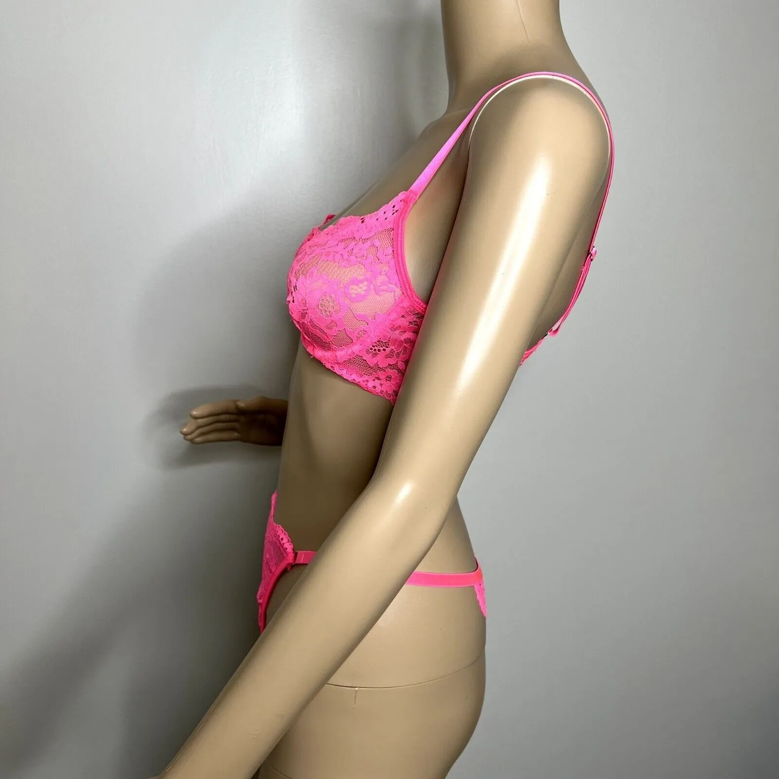 Yandy Pink Lace Two Piece Bra Panty Set - Image 2