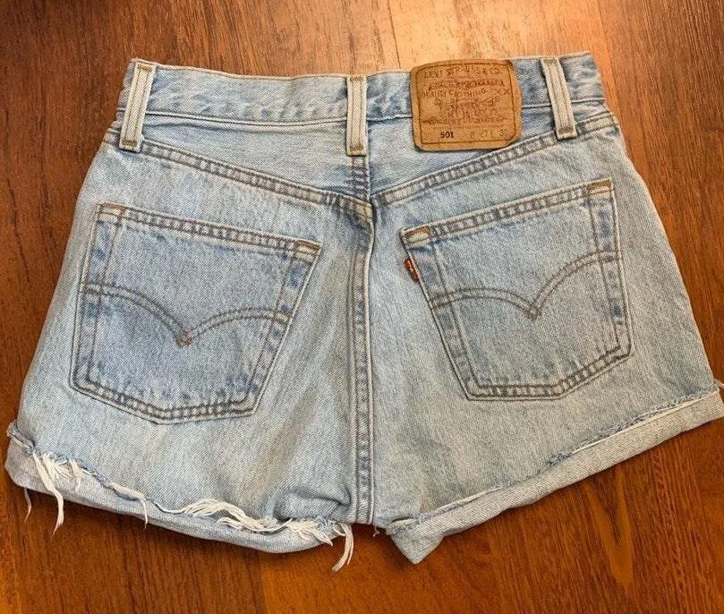 Levi’s 501 Shorts - Image 3