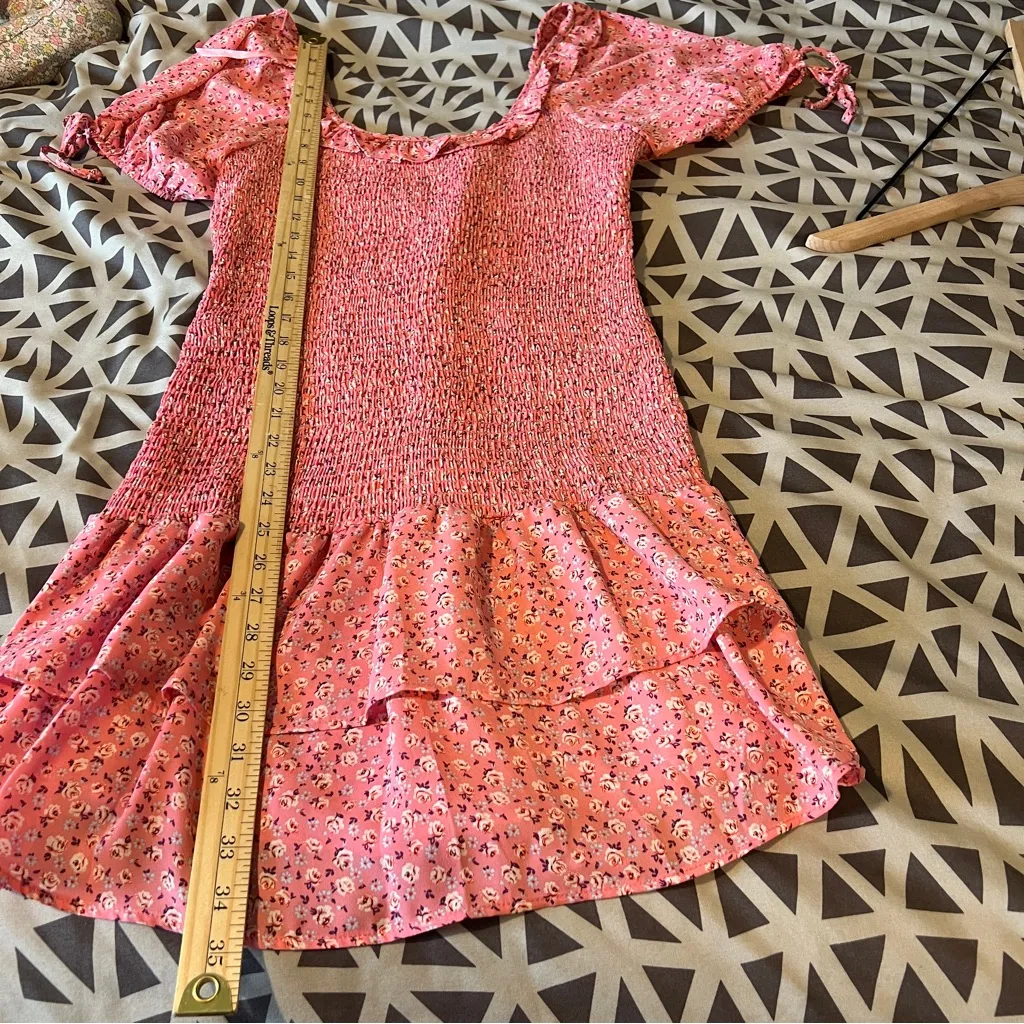 City Triangles Pink Floral Smocked Ruffle Trim Scoop‎ Neck Mini Dress Size L - Image 11