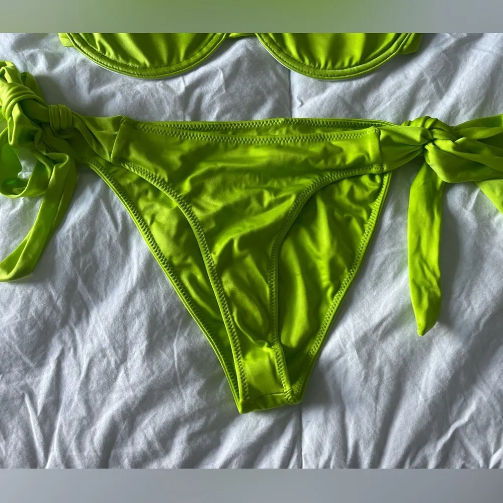Frankie’s Bikinis Neon Green/Slime Hazel Underwire Bikini Top And Tie Up Bottoms - Image 12