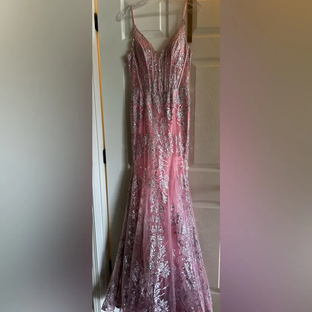 Lush by Jasz Couture Pink Silver Sequin Mermaid 7317 Open Back Prom Gown Size 0 - Image 4
