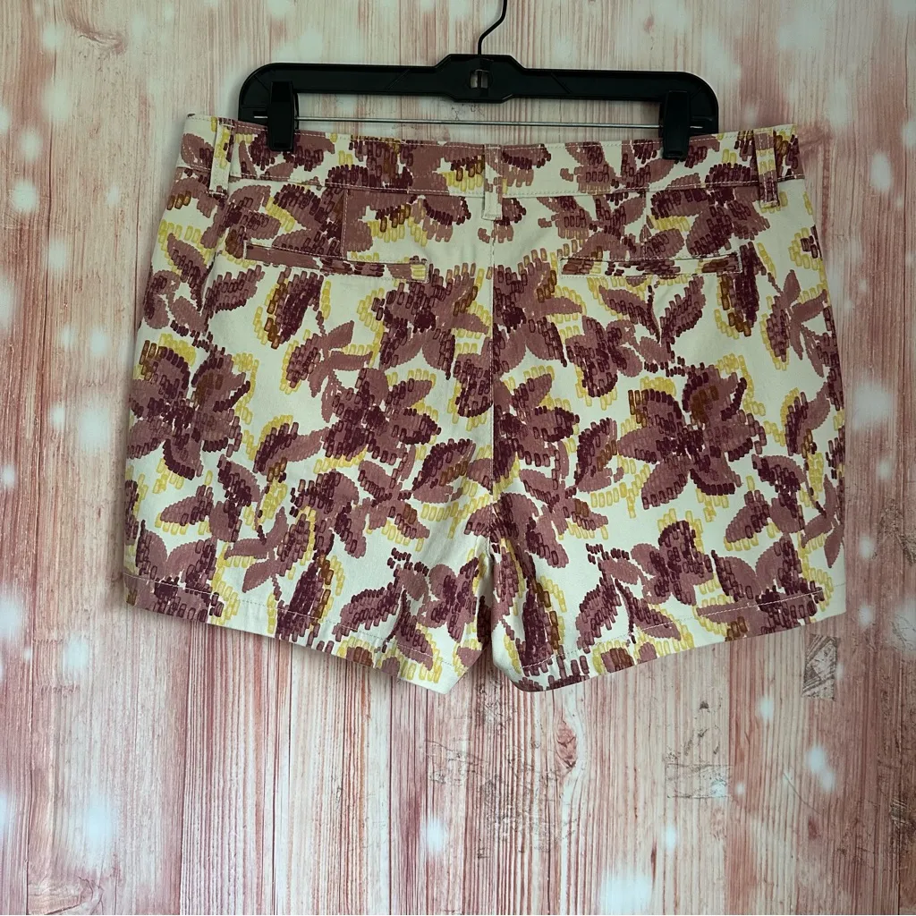 a.n.a Womens Rose Floral 3 1/2" Mid Rise Chino Shorts - Image 7
