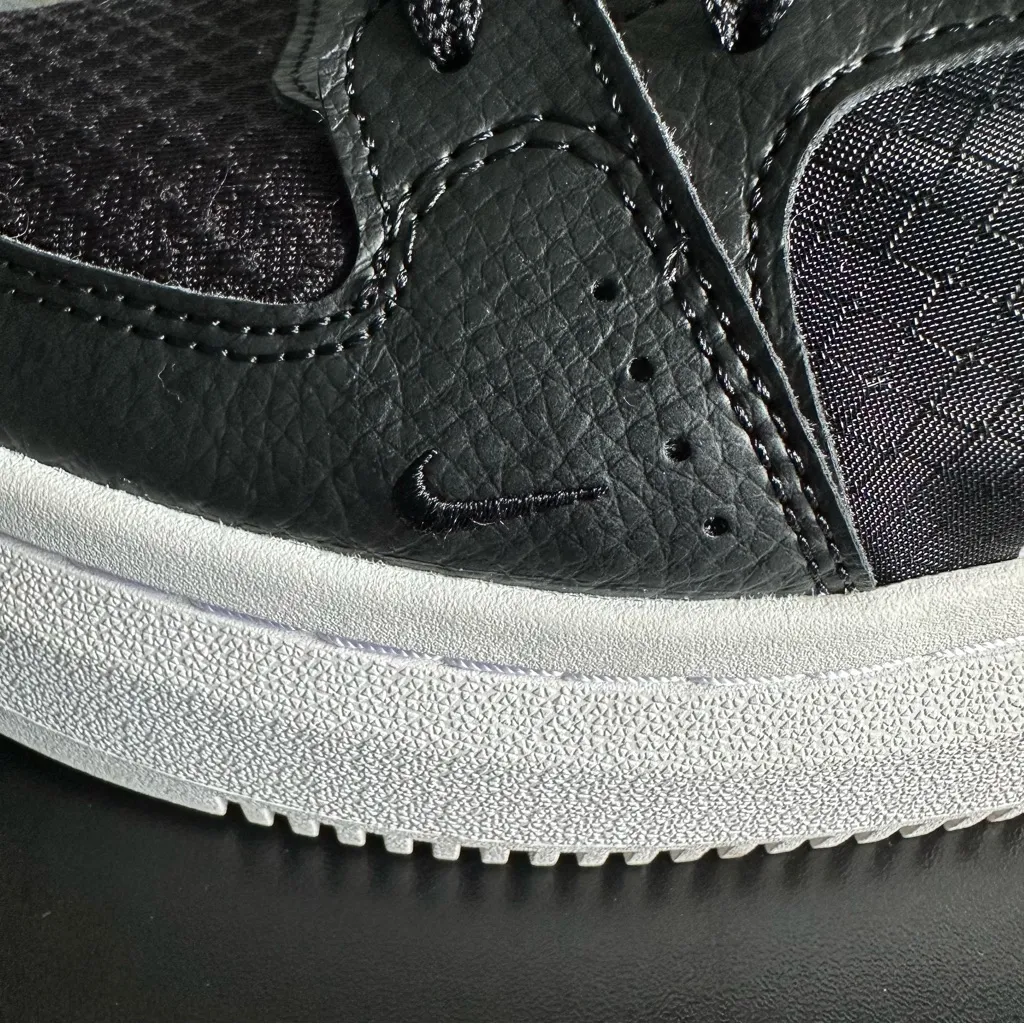 Nike Women's Court Vision Alta TXT Sneakers Size: 9 - Image 9