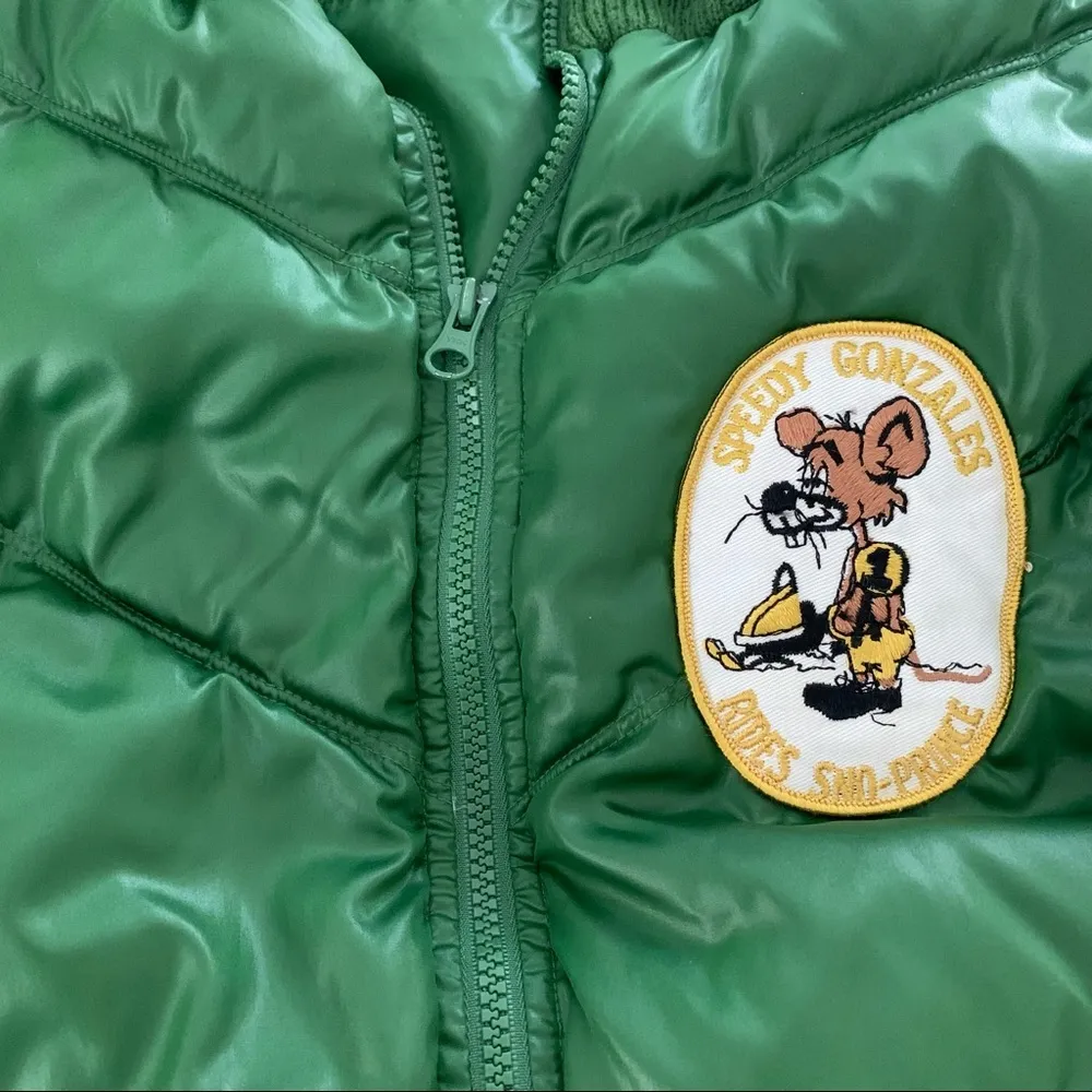 Unisex Vintage Green Vest with Speedy Gonzales Rides Sno - Image 4