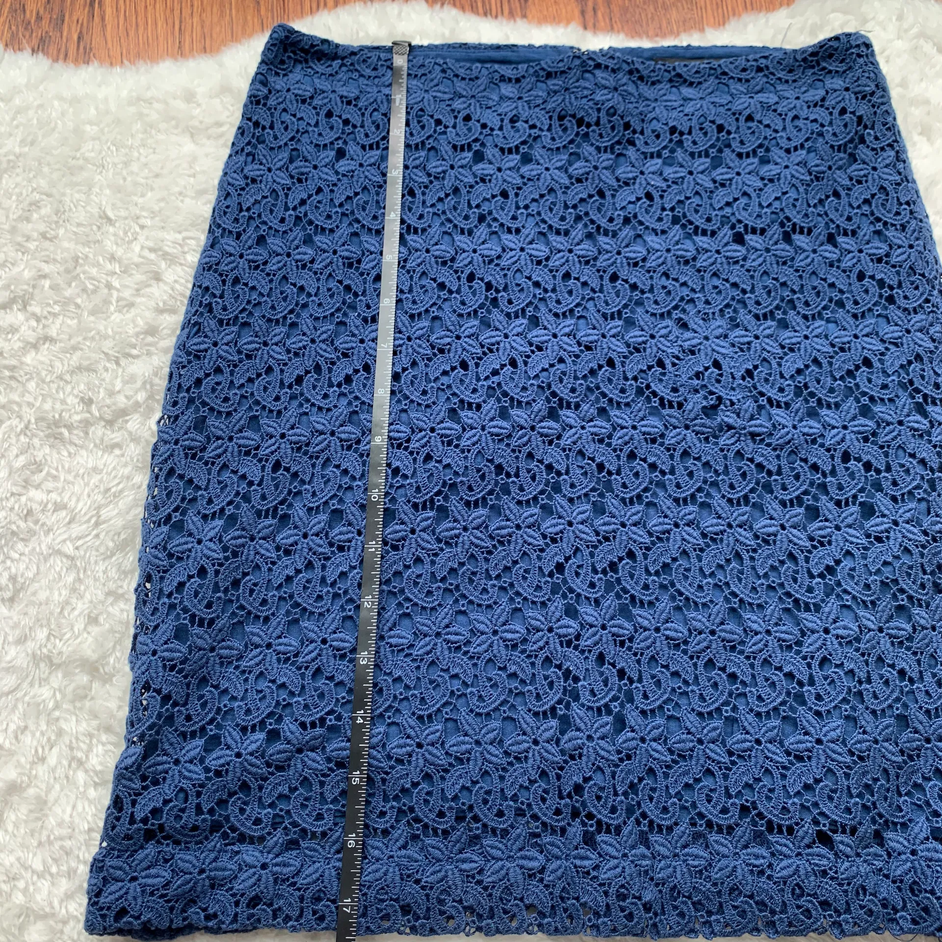 Blue Lace Bodycon Mini Skirt Size Small - Image 7