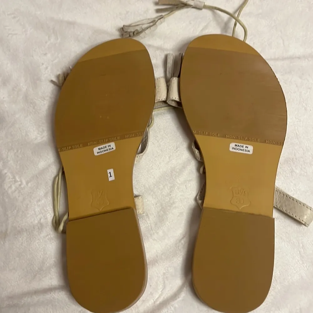 NWOT l space by coco belle lace up sandals - Image 6